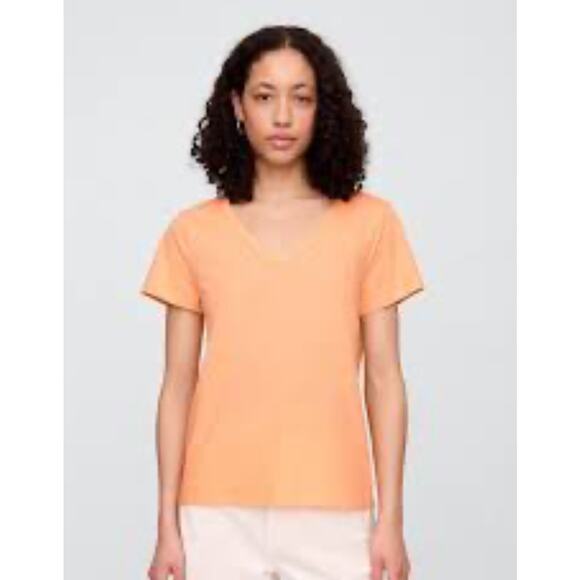 *NWT* GAP Favorite V-Neck T-Shirt/Tee. Orange Kiss. Size: S - Picture 6 of 7
